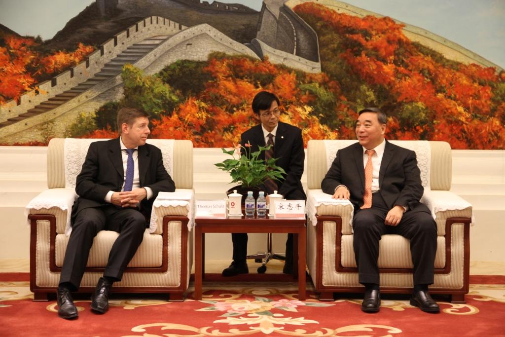 Bevictorΰ¹-Τ(й)-ΰʼ1946