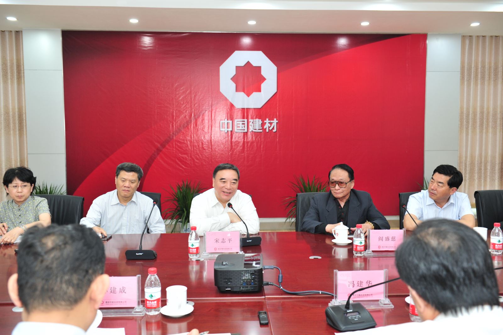 Bevictorΰ¹-Τ(й)-ΰʼ1946