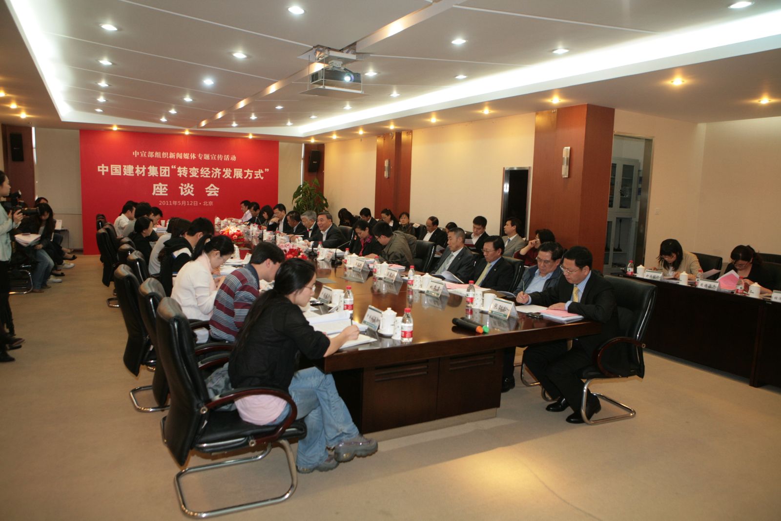 Bevictorΰ¹-Τ(й)-ΰʼ1946